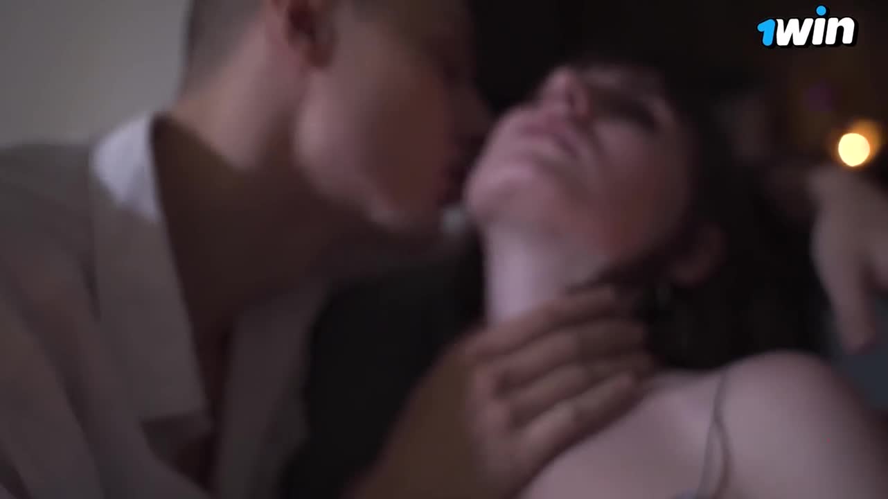Watch Romantic couple smooch on backstage, real duo homemade fucky-fucky - XXX! Short Sex Videos - Duration: 06:33 | ePornNEW.
