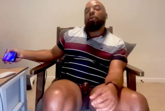 Black Man Cums