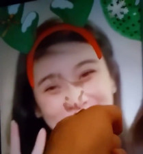 Ms Tang cum tribute