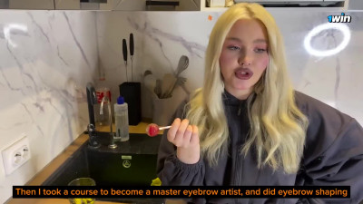 Visited a neighbor, heard declarations of loveASMR and witnessed the greatest