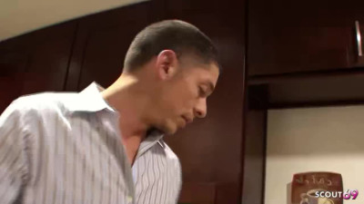 Teen seduce Big Dick older Guy to Fuck