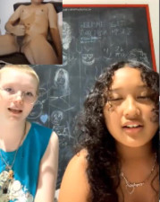 Omegle two girls enjoy my performance