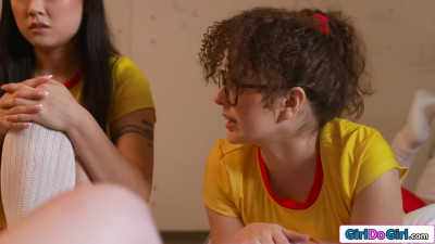 Squirt that cup full with pussy juice cause someones thirsty