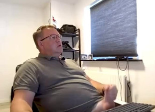 Danish Chubby Dad Cums