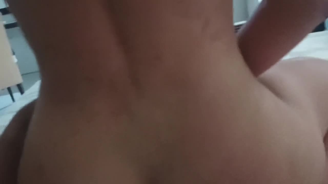 Watch Gostosa sentando gemendo e gozando muito Short Sex Videos - Duration: 01:09 | ePornNEW.