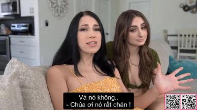Fuck 2 girls who like to play Final Fantasy