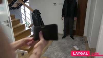 Rough-fucking with the delivery guy - hard fuck and facial for a brunette m