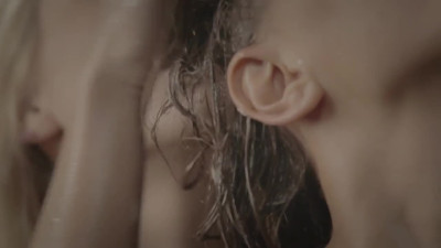 Shower Pussy -- Clover & Pinky June Have Sex