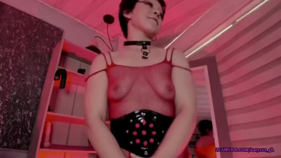 Curvy red evil