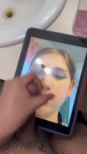 Jerking off a sexy girl with a new photo (sorry for the break!)