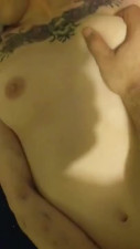 Sexy tattooed chick Kayla Jones naked in bed
