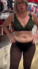 NELLY SEXY MATURE