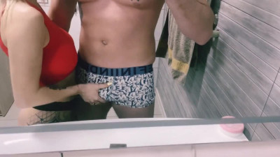 Blonde Babes POV Blowjob & Cumshot