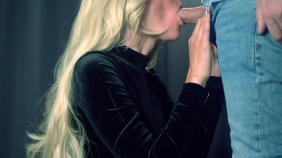 Blonde MILF Loves Facial After Blowjob