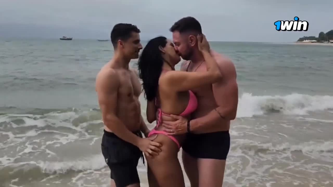 Watch Amateur menage on the beach with steaming fuckfest and messy chat - XXX! Short Sex Videos - Duration: 10:36 | ePornNEW.