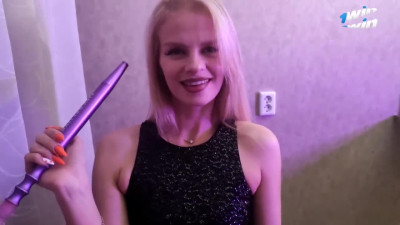 Her hubby was oblivious as she visited her lover for some super-hot and naughty