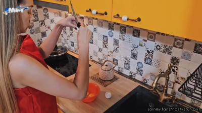 Nasty stepmom delightedly fed cum to her breakfast while getting bootie fucked.