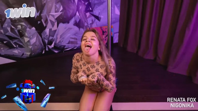 RENATA FOX BLOWS HER BOSS FOR ONE WIN PORN NIGONIKA 2023 - Best XXX Porn!