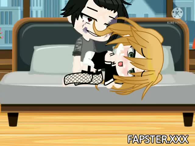 Watch Lizzy catches Mike masterbateing and does something about it Short Sex Videos - Duration: 01:34 | ePornNEW.