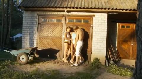 Watch Young Threesome, Stream Retro Porn Tube! Best Vintage Porn Videos! Short Sex Videos - Duration: 14:53 | ePornNEW.